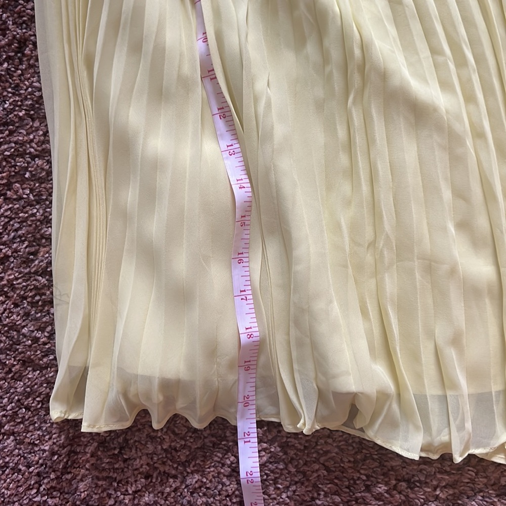 Work/Church skirt - Picture 2 of 4